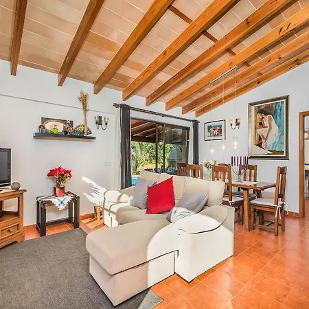 Mountain Escape With Private Pool Villa *