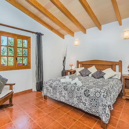 Mountain Escape With Private Pool Villa