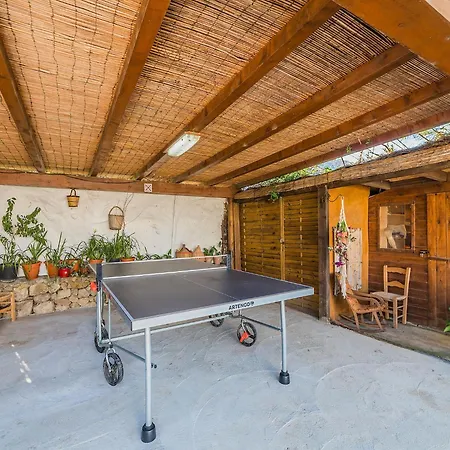 Villa Mountain Escape With Private Pool
