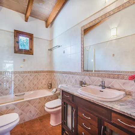 Villa Mountain Escape With Private Pool