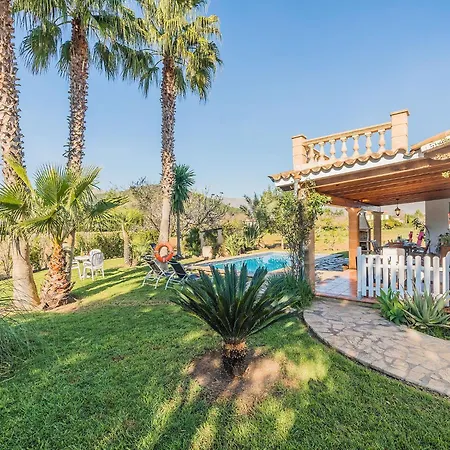 Mountain Escape With Private Pool Villa